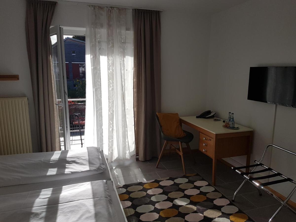 Hotel Kamps Ehrstadt ภายนอก รูปภาพ